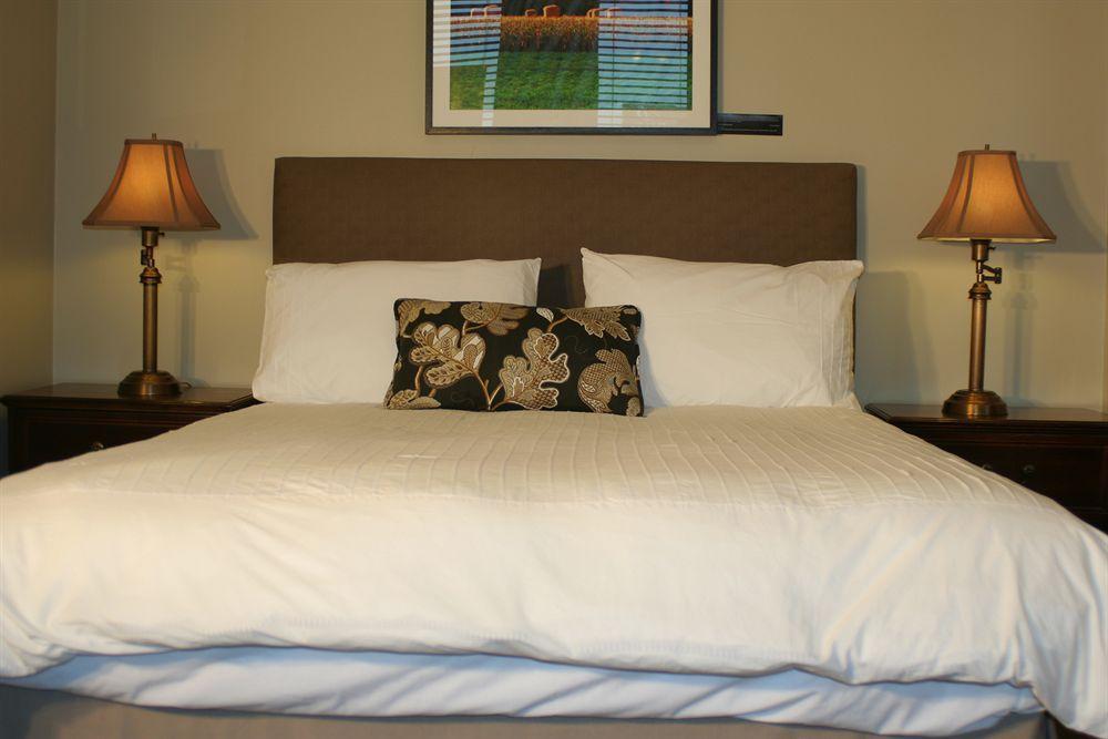 The Walper Hotel, Part Of Jdv By Hyatt Kitchener Esterno foto